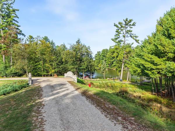 812 RIVER EDGE #A, Eagle River, WI 54521