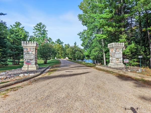 812 RIVER EDGE #A