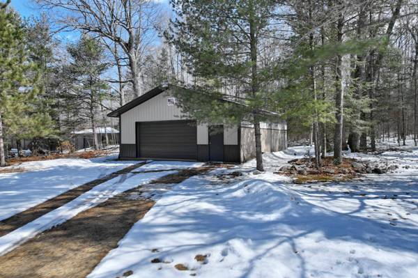 8197 LOST LAKE DR S, St Germain, WI 54558