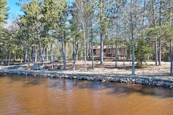 4032 NORTH SHORE DR, Rhinelander, WI 54501