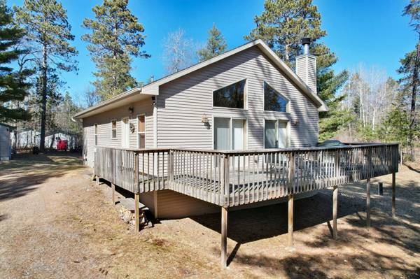 8674 PINE ACRES BLV, Saint Germain, WI 54558