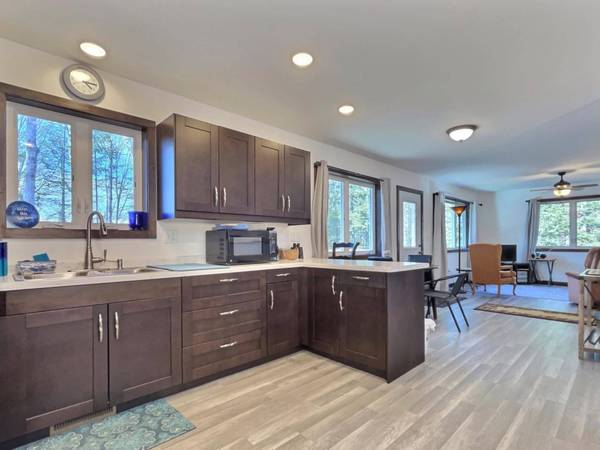 7097 COLONIAL LN, Land O Lakes, WI 54540