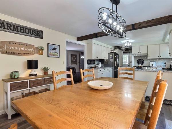 1998 RICE LN, Eagle River, WI 54521