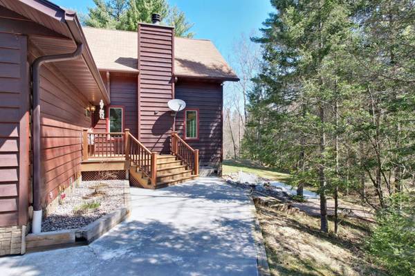 7832 LOST LAKE DR N, Saint Germain, WI 54558