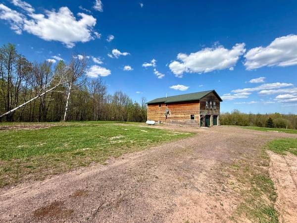 30670 WARBLER, Ontonagon, MI 49953