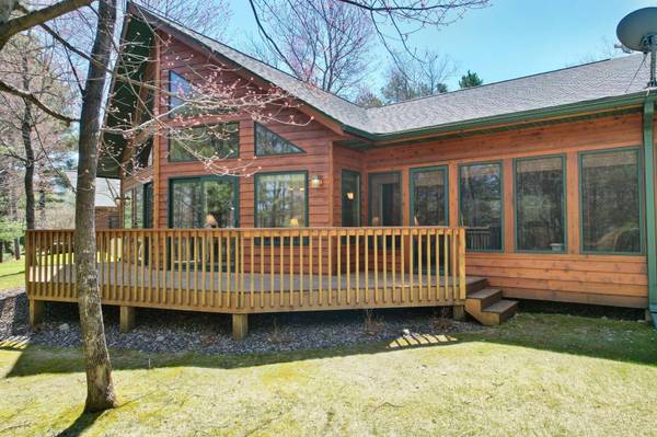 8832 BRADFORD POINT CT, St Germain, WI 54558
