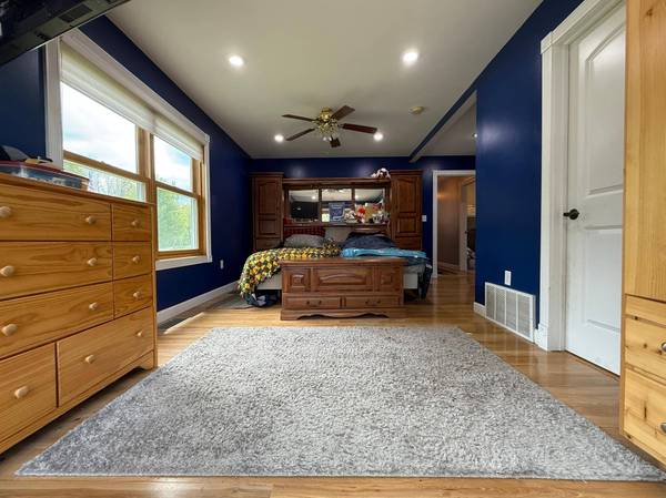 14469 RIVER RD N, Hurley, WI 54534