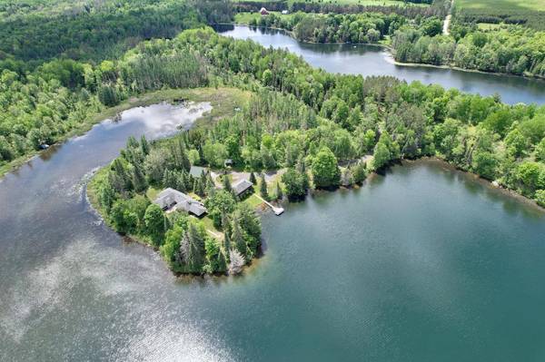 515 KALLA WALLA TR, Crystal Falls, MI 49920