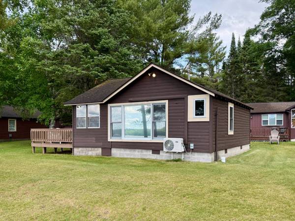 8190 LOST LAKE DR S, St Germain, WI 54558