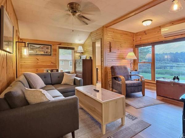 8190 LOST LAKE DR S, St Germain, WI 54558