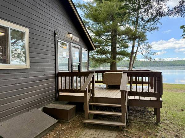 8190 LOST LAKE DR S, St Germain, WI 54558
