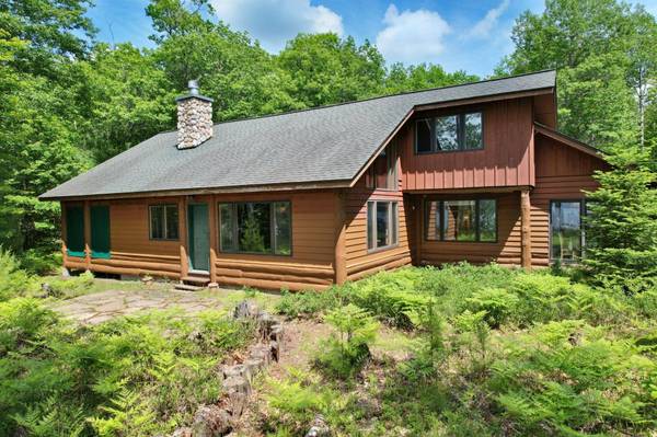 6517 ST CLAIR RD, Land O' Lakes, WI 54540