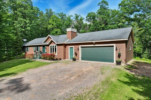 7094 WOODLAND DR, Star Lake, WI 54561