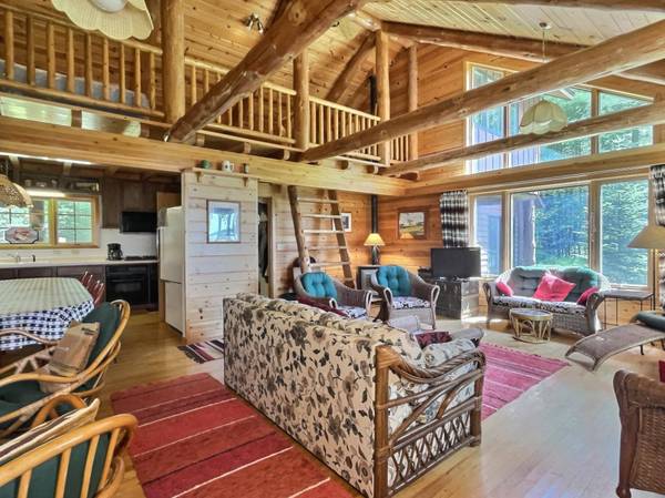 6517 ST CLAIR RD, Land O' Lakes, WI 54540