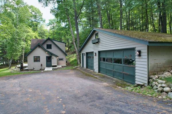 1400 PINE CREST CT, St Germain, WI 54558