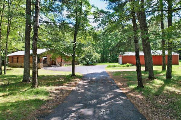 3141W CUT OFF RD, Mercer, WI 54557