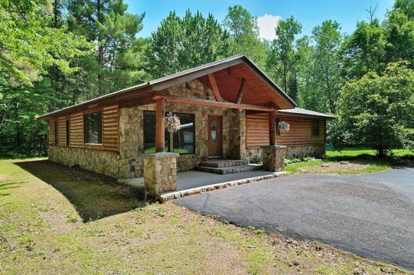 3141W CUT OFF RD, Mercer, WI 54557