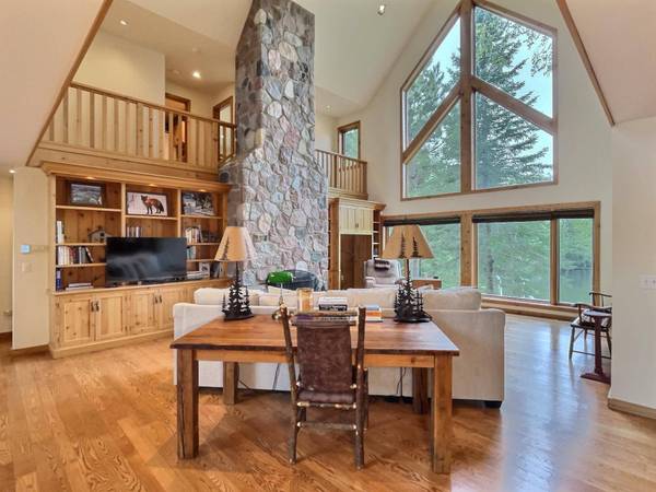 19055 FISH HAWK LK RD, Watersmeet, MI 49969