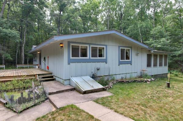 1330 DOLLAR LAKE RD E, Eagle River, WI 54521