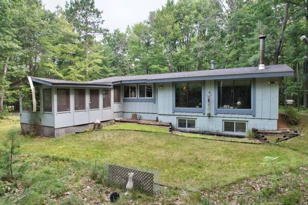 1330 DOLLAR LAKE RD E, Eagle River, WI 54521