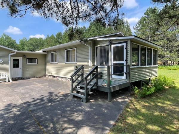 N1923 DUCK LAKE RD E, Watersmeet, MI 49969