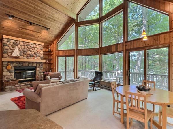 5801 MOCCASIN LAKE RD, Land O Lakes, WI 54540