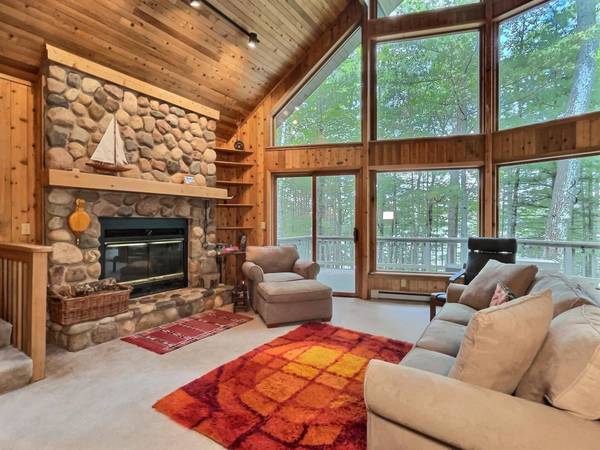 5801 MOCCASIN LAKE RD, Land O Lakes, WI 54540