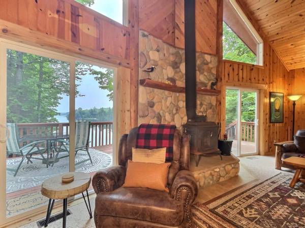 1002 CEGANN RD W, Mercer, WI 54547