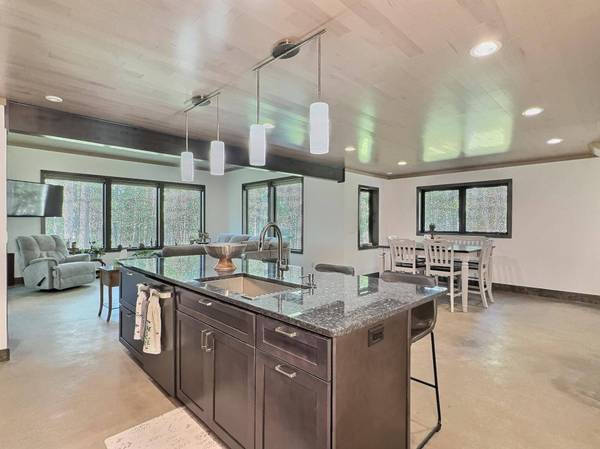 1369 RIVERVIEW DR, St Germain, WI 54558