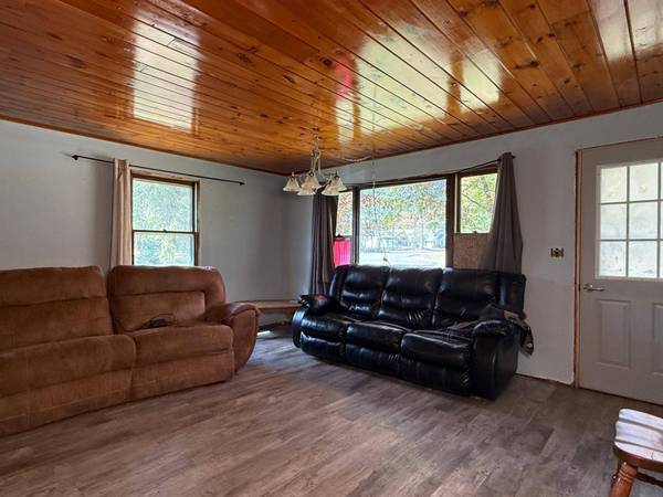 1348 CAPICH DR, Eagle River, WI 54521