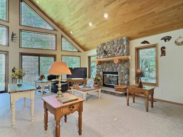 1467 BUCKY LN #2, St Germain, WI 54558