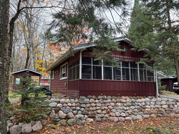 7066 OSBORNE LN #Unit 4, Land O Lakes, WI 54540