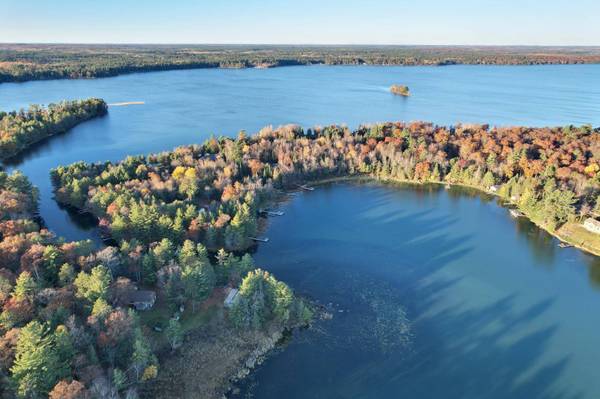 1517 WHITE HORSE LN, St Germain, WI 54558