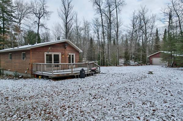 7093 WOODLAND DR, Star Lake, WI 54561