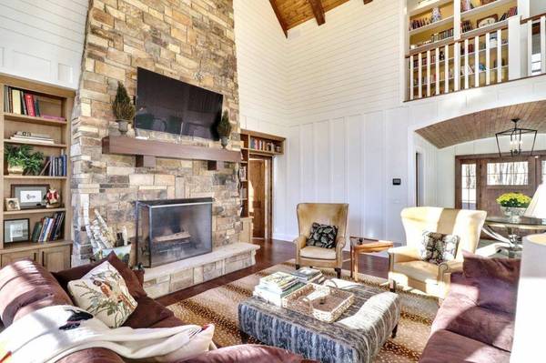 18751 BIG LAKE RD, Watersmeet, MI 49969