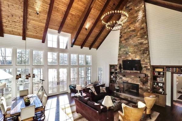 18751 BIG LAKE RD, Watersmeet, MI 49969