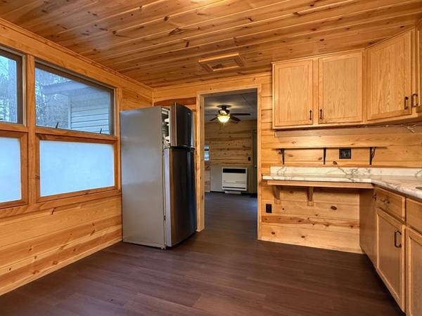 470 ALLYN RD, Three Lakes, WI 54562