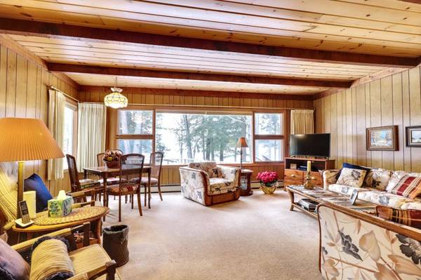 6381 BIG LAKE LOOP RD E, Three Lakes, WI 54562