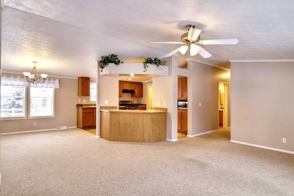 543 BOND ST N, Eagle River, WI 54521