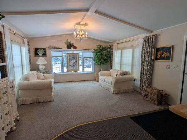 4252 SPRUCE LN, Eagle River, WI 54521