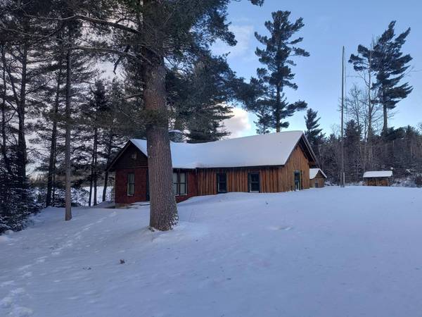 Off FOREST RD, Stambaugh, MI 49935