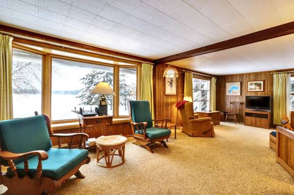 7677 SEELEY LN, St Germain, WI 54558