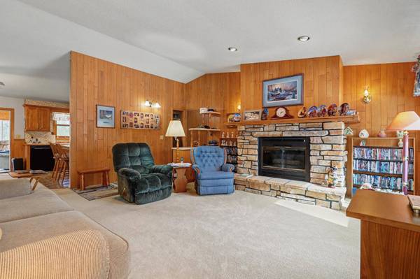 669 SPRINGVIEW DR, Eagle River, WI 54521