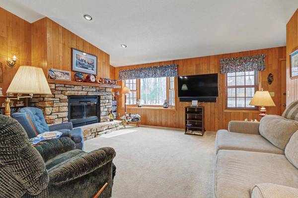 669 SPRINGVIEW DR, Eagle River, WI 54521