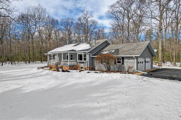 669 SPRINGVIEW DR, Eagle River, WI 54521