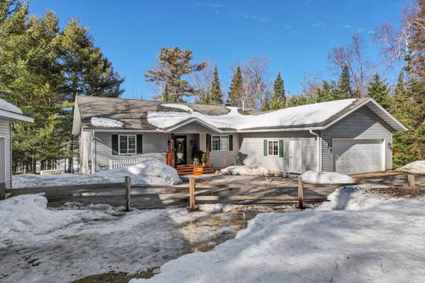 1574 WHITE HORSE LN, St Germain, WI 54558