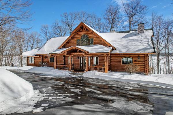 867 EAGLES NEST, Phelps, WI 54554