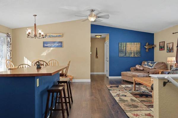 681 SPRINGVIEW DR, Eagle River, WI 54521