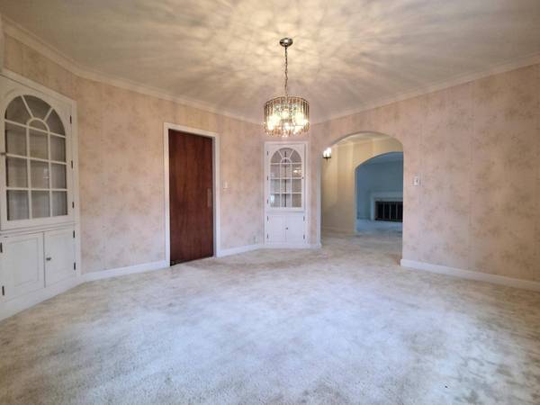 203 8TH AVE N, Iron River, MI 49935