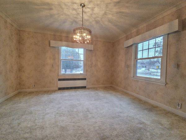 203 8TH AVE N, Iron River, MI 49935